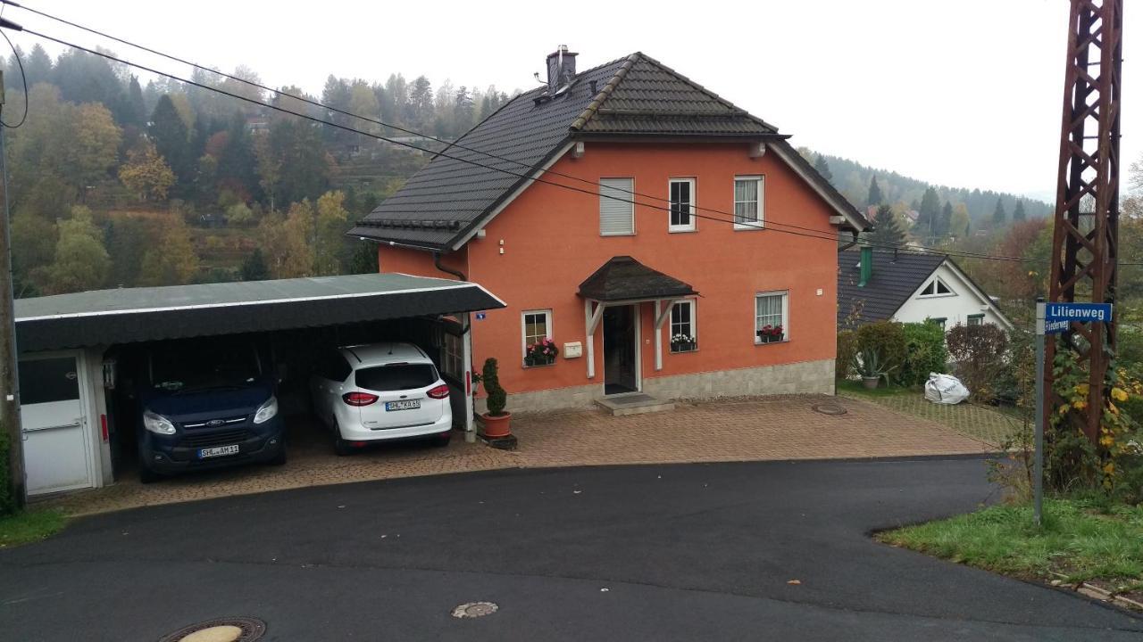 Ferienwohnung Fliederweg Suhl Zewnętrze zdjęcie